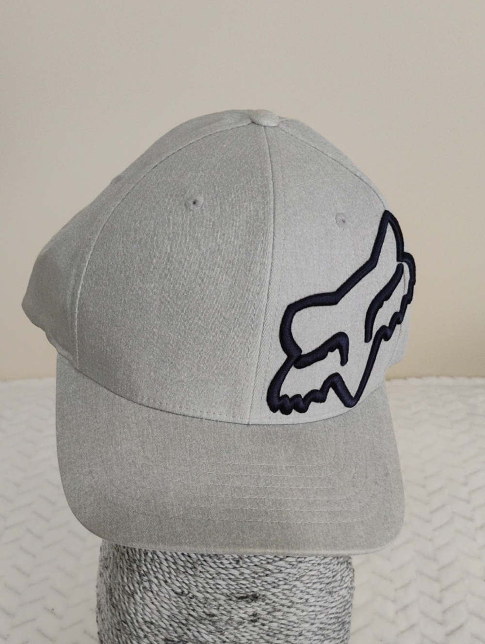 NWOT Fox Light Gray Baseball Cap with Black Logo